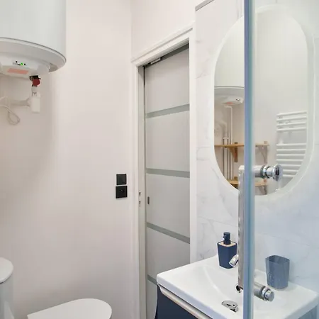 Superbe Appartement Proche Cathedrale Reims Exterior foto